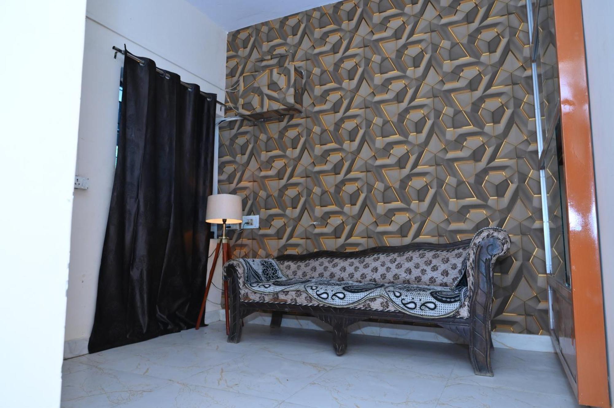 Privyrooms Gorakhpur Luaran gambar
