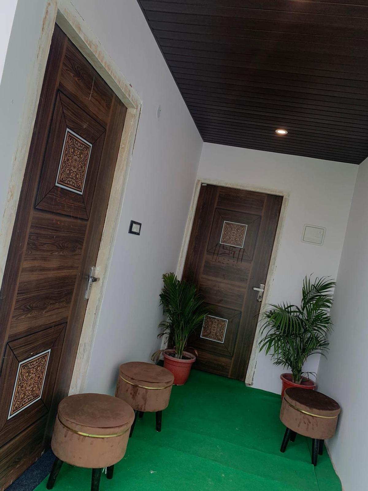 Privyrooms Gorakhpur Luaran gambar